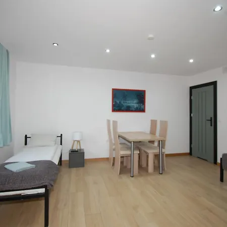 Agrokar Apartament Sobienie Jeziory